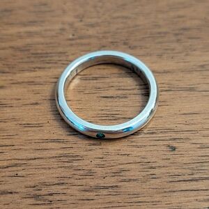 Tiffany & Co. Elsa Peretti Emerald Stacking Ring – Sterling Silver – Authentic